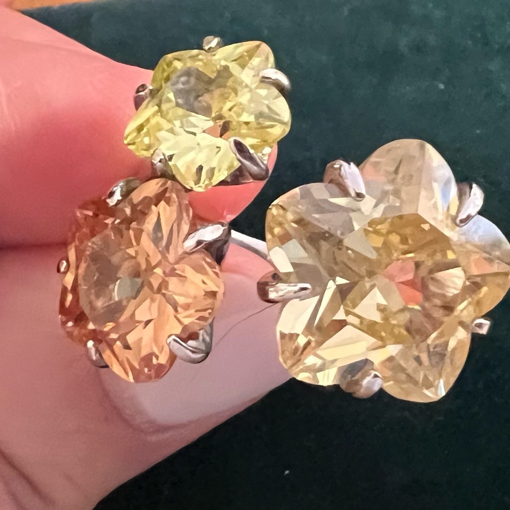 Beautiful silver multi stone flower ring size 8